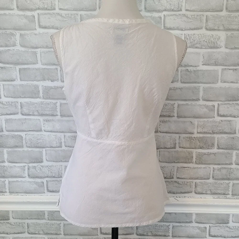Anthropologie Odille White Pleated Cotton Top Sleeveless Cottage Romantic 8 - Picture 3 of 7